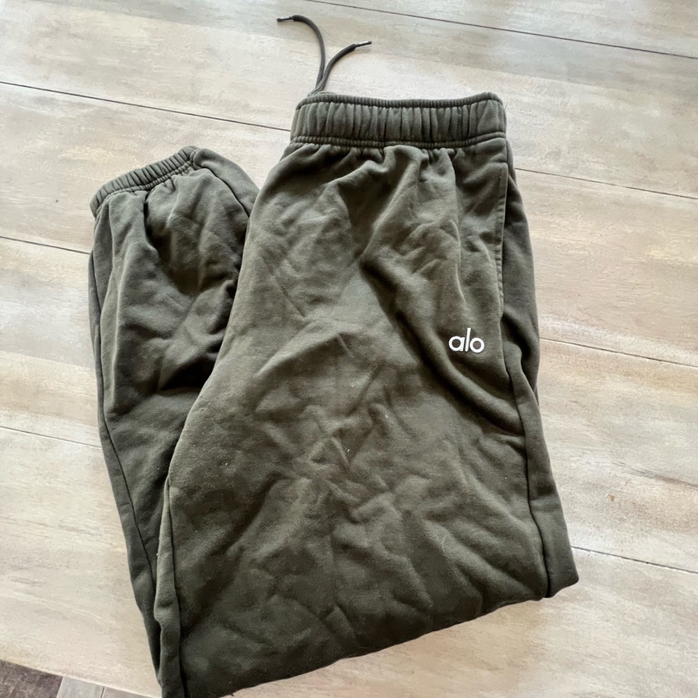 ALO Yoga accolade sweatpants